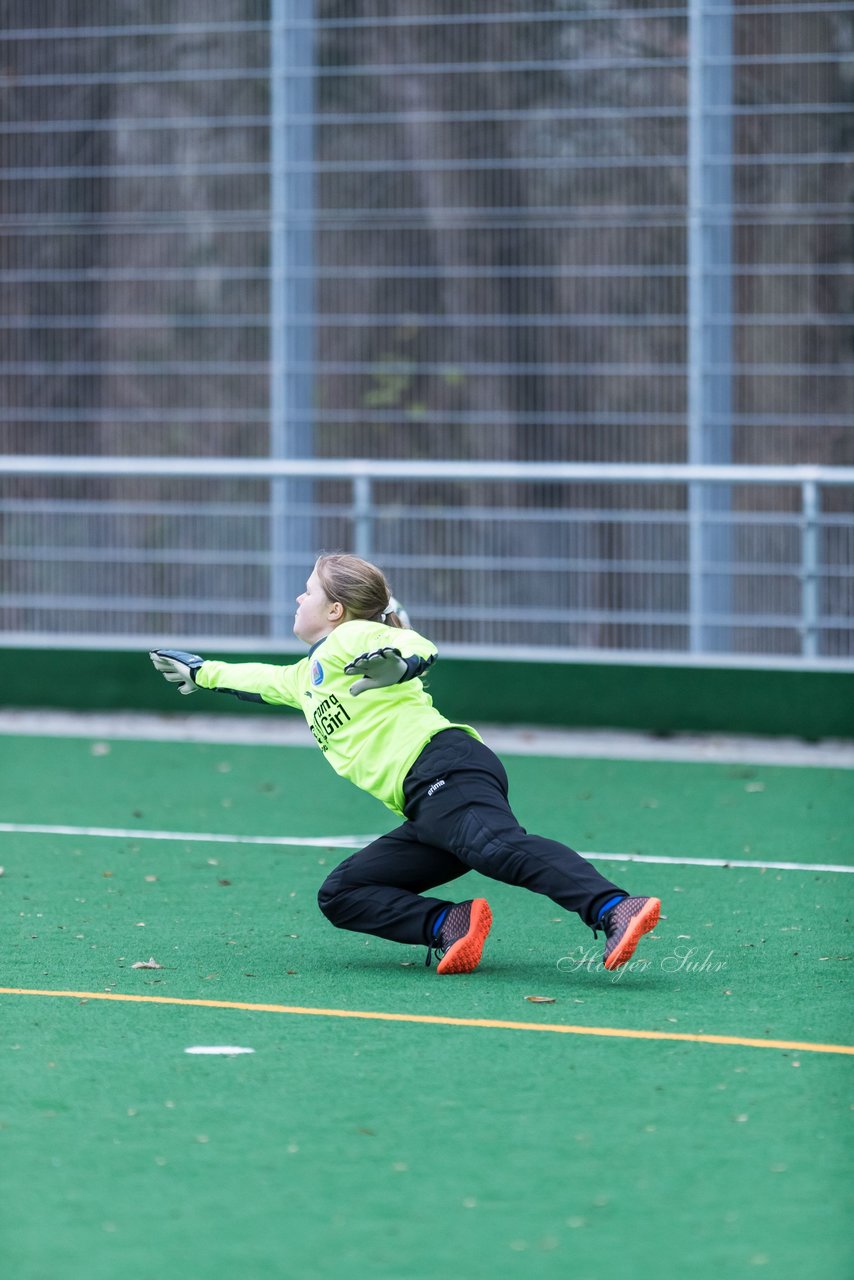 Bild 229 - wCJ VfL Pinneberg - mDJ VfL Pinneberg/Waldenau : Ergebnis: 1:3